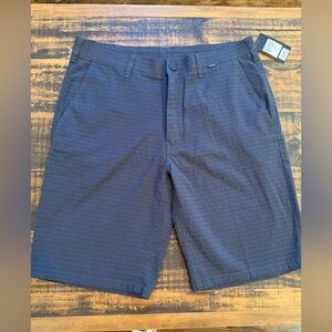 Hurley Men's Gray Textured Flat-Front Shorts